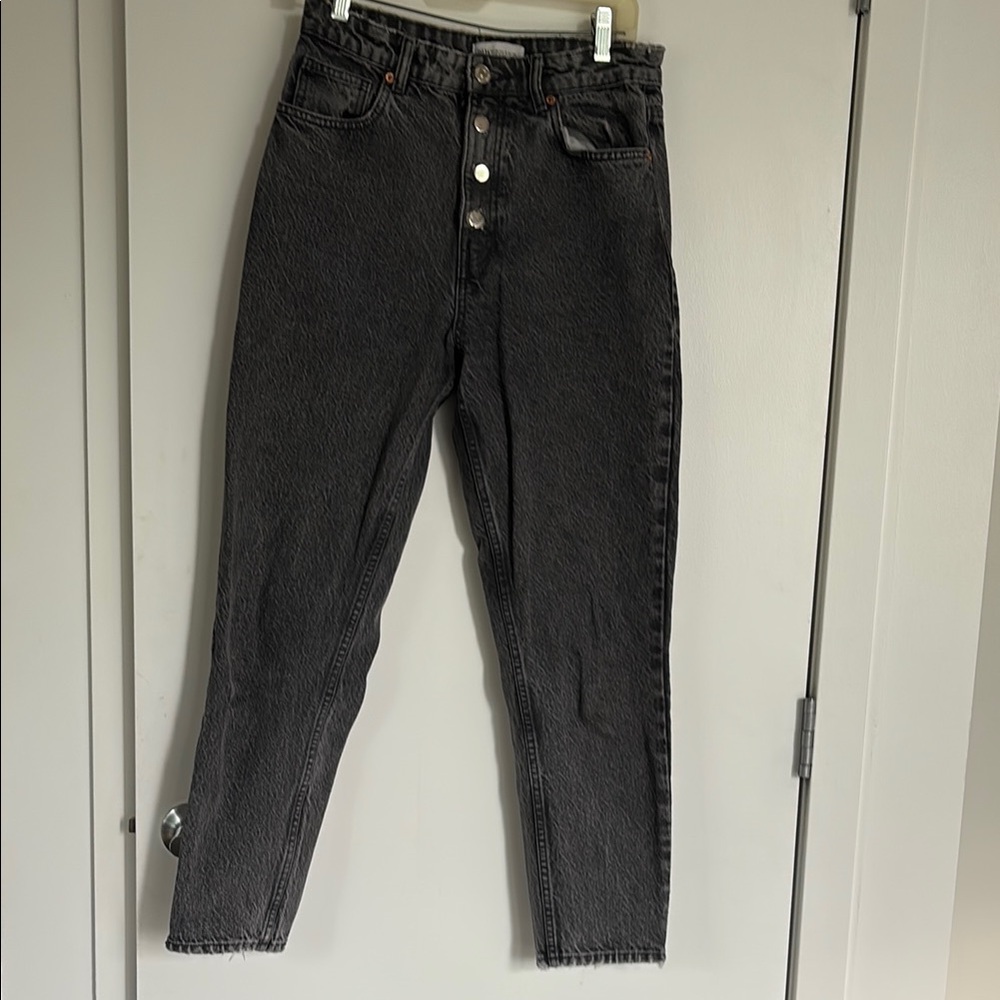 Classic Black High-Waisted Women's Jeans